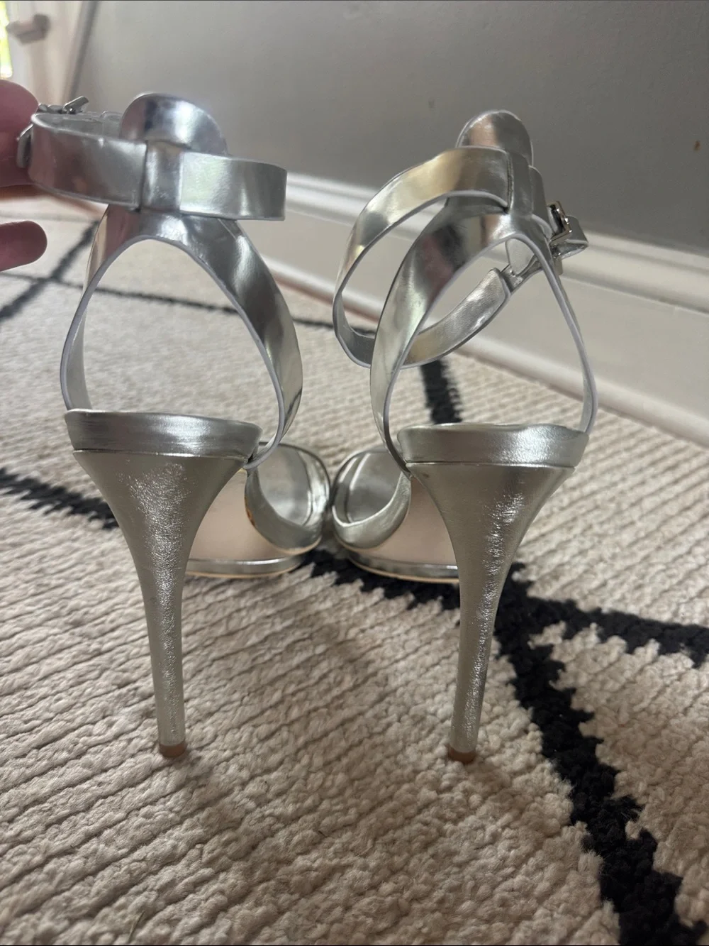 BCBG Maxazria Ma-finite Silver Strappy High Heel Sandals 10